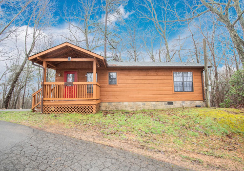 Smoking Restrictions at Rental Cabins in Middle Tennessee: What You Need to Know